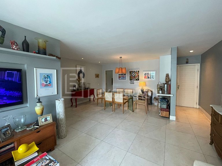LB - RJ990 Apartamento com 04 Quartos no Costa del Sol à ven