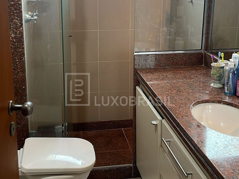 LB - RJ990 Apartamento com 04 Quartos no Costa del Sol à ven