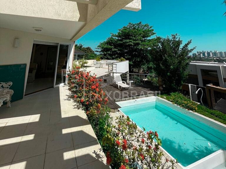 LB - RJ947 Casa com 04 suítes à venda, 485 m² por R$ 3.390.0