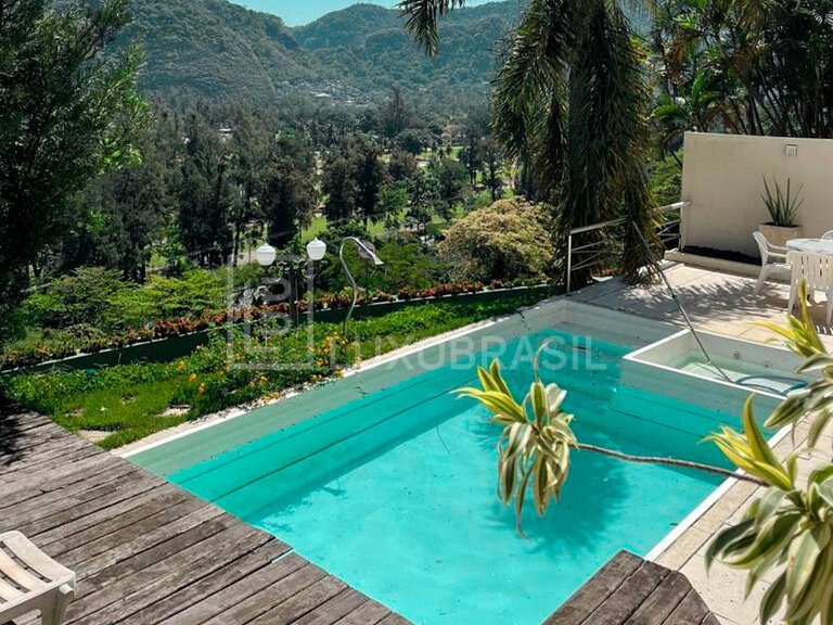 LB - RJ947 Casa com 04 suítes à venda, 485 m² por R$ 3.390.0