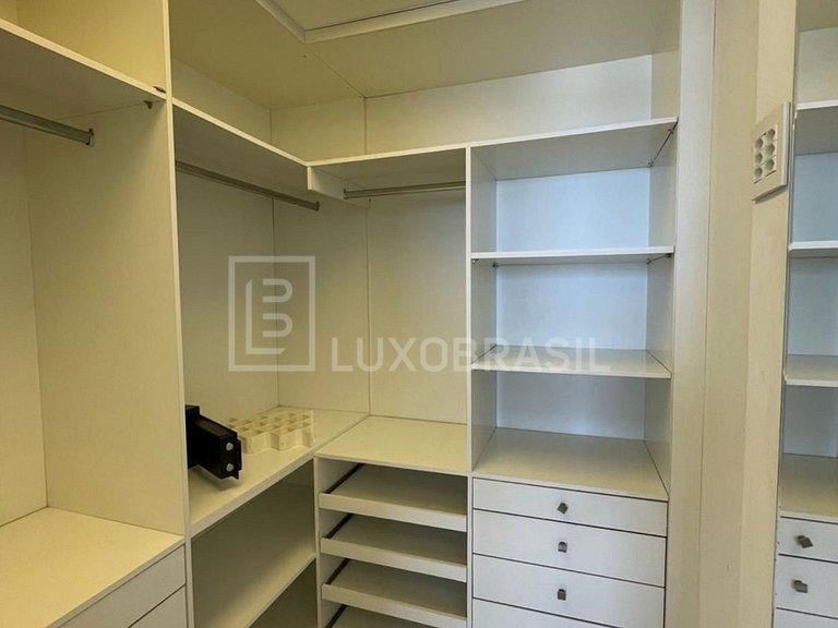 LB - RJ876 Barra da Tijuca | Alfa Barra 2 – Frente Mar, 4 Qu