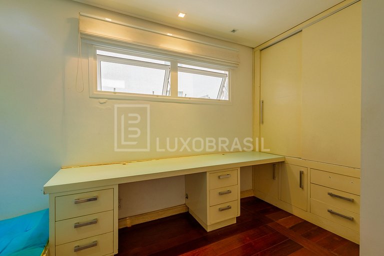 LB - RJ924 Apartamento com 03 quartos à venda, 222 m² por R$