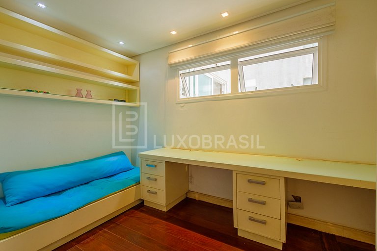 LB - RJ924 Apartamento com 03 quartos à venda, 222 m² por R$