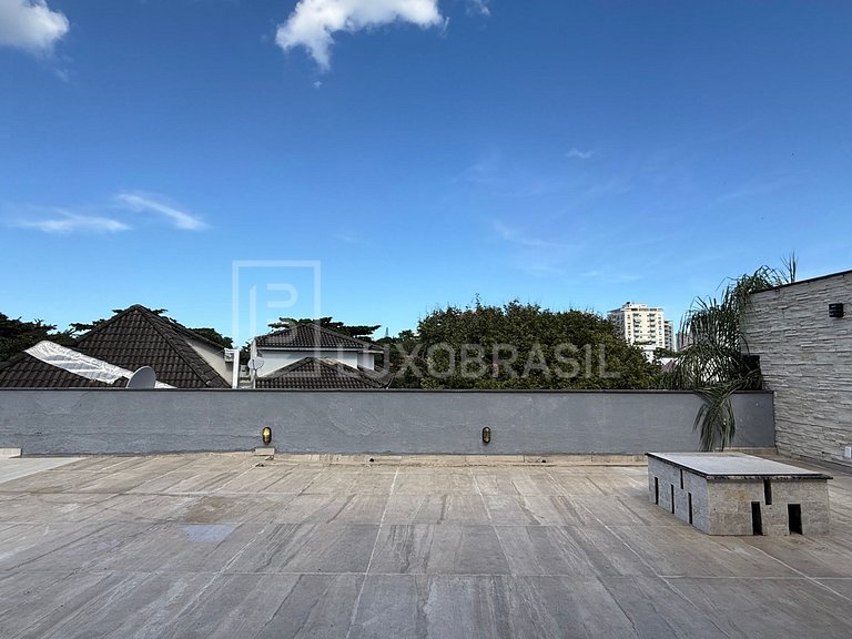 LB - RJ886 Casa Triplex com Piscina e 7 Suítes no Vivendas d