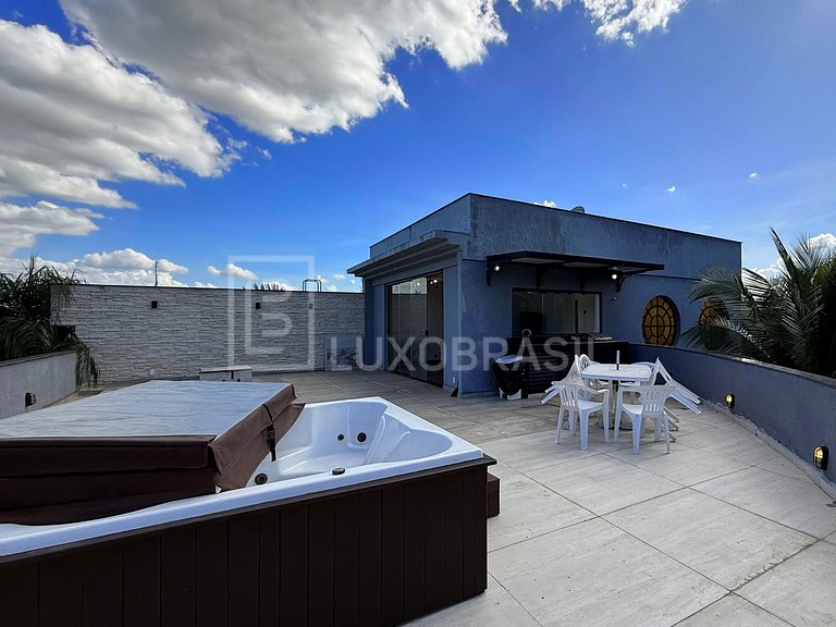 LB - RJ886 Casa Triplex com Piscina e 7 Suítes no Vivendas d