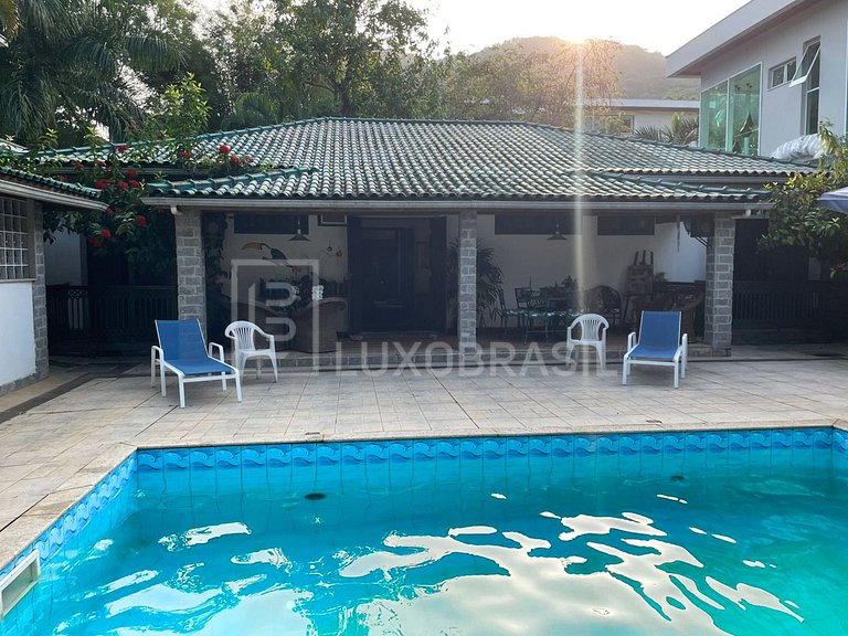 LB - RJ965 Casa com 02 suítes à venda, 267 m² por R$ 2.700.0