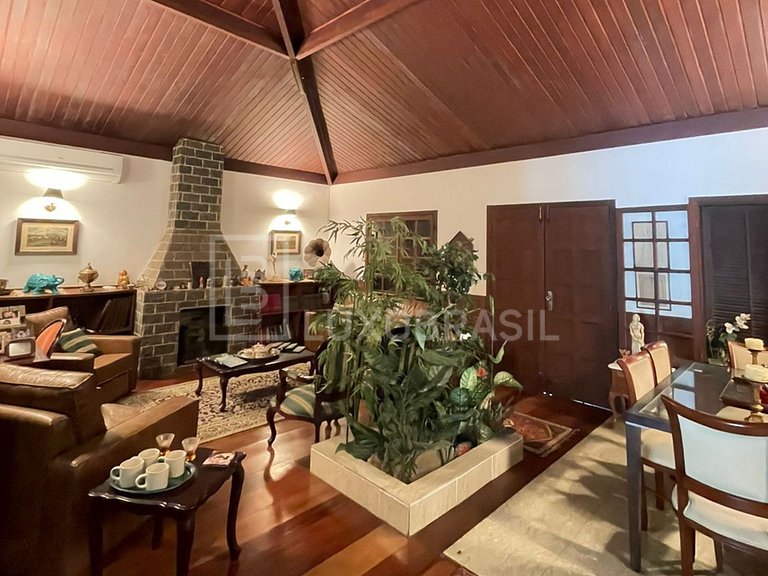 LB - RJ965 Casa com 02 suítes à venda, 267 m² por R$ 2.700.0