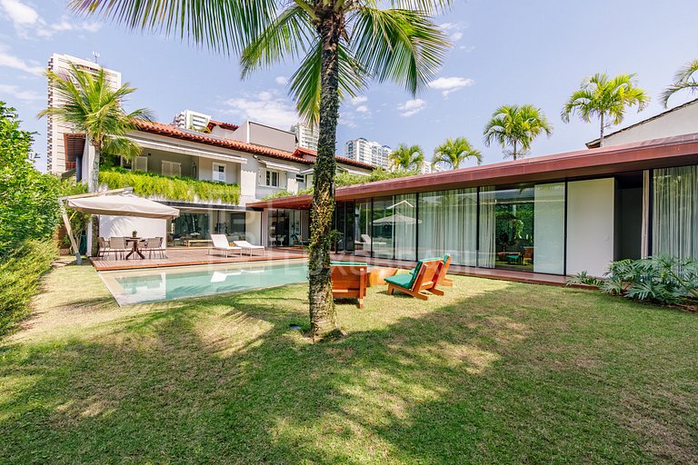 LB - RJ939 Casa Sunset com 4 suítes, à venda por R$ 7.900.00