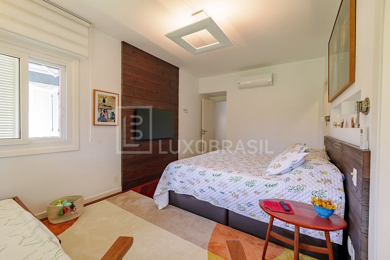 LB - RJ939 Casa Sunset com 4 suítes, à venda por R$ 7.900.00