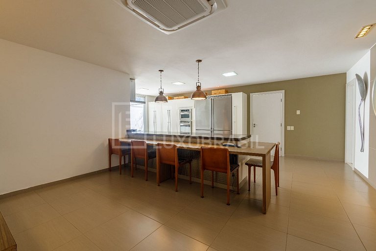LB - RJ945 Casa com 04 Suítes à venda, 900 m² por R$ 10.500.
