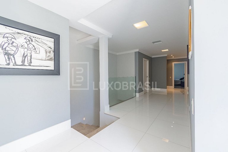 LB - RJ945 Casa com 04 Suítes à venda, 900 m² por R$ 10.500.