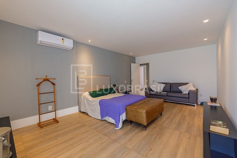 LB - RJ945 Casa com 04 Suítes à venda, 900 m² por R$ 10.500.