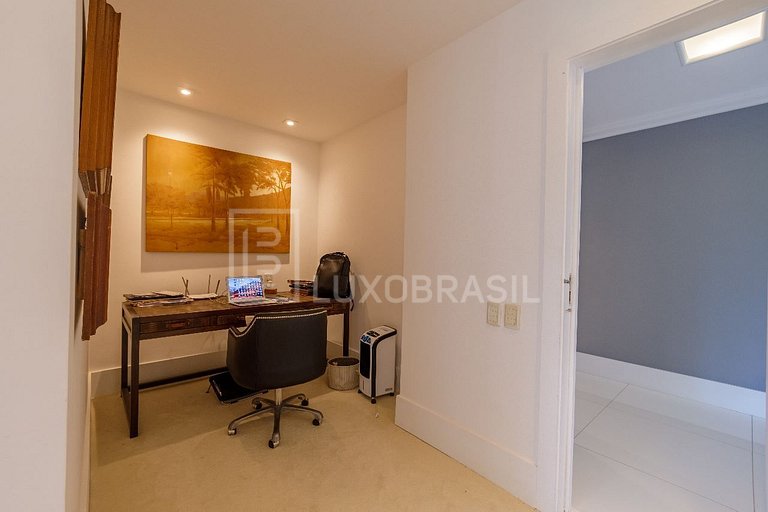 LB - RJ945 Casa com 04 Suítes à venda, 900 m² por R$ 10.500.