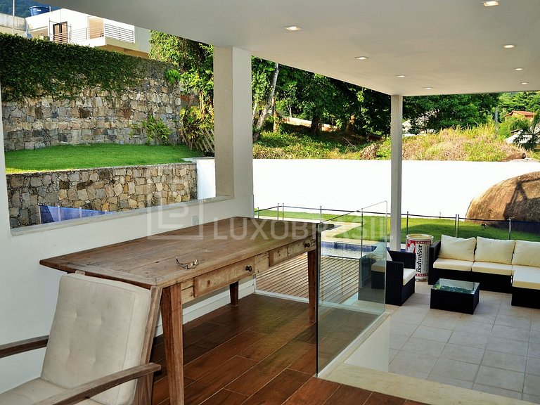 LB - RJ154 Casa com 04 Quartos à venda, 500 m² por R$ 6.000.