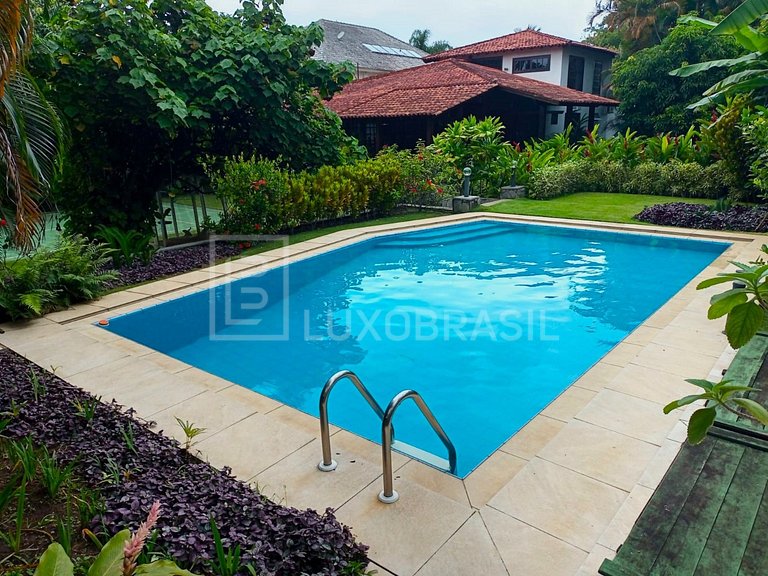 LB - RJ966 Casa com 04 quartos à venda, 520 m² por R$ 6.000.