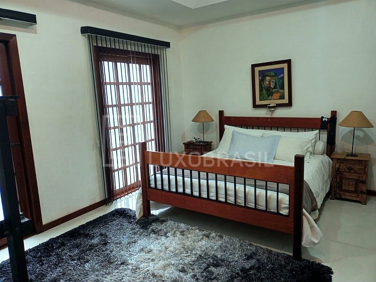 LB - RJ966 Casa com 04 quartos à venda, 520 m² por R$ 5.500.
