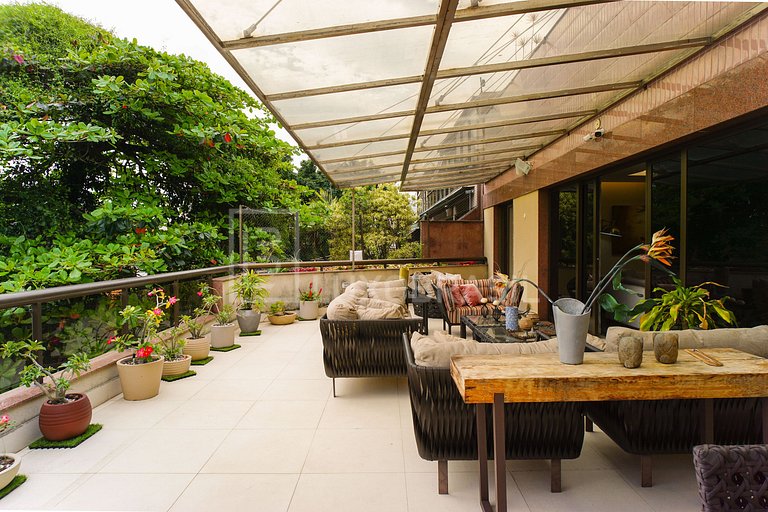 Barra da Tijuca — Jardim Oceânico | Cobertura Duplex Mobilia