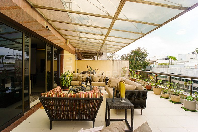 Barra da Tijuca — Jardim Oceânico | Cobertura Duplex Mobilia