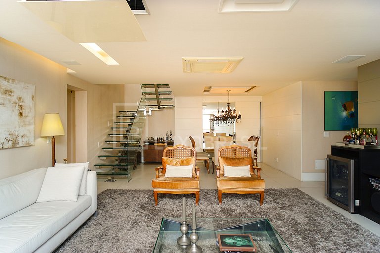 Barra da Tijuca — Jardim Oceânico | Cobertura Duplex Mobilia