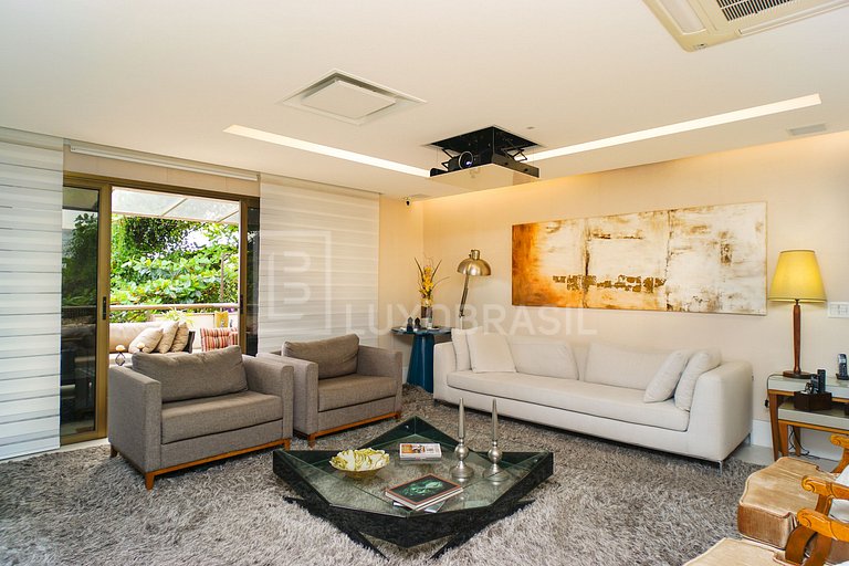 LB - RJ855 Penthouse de 4 Suites, 360 m² – Alquiler a Largo