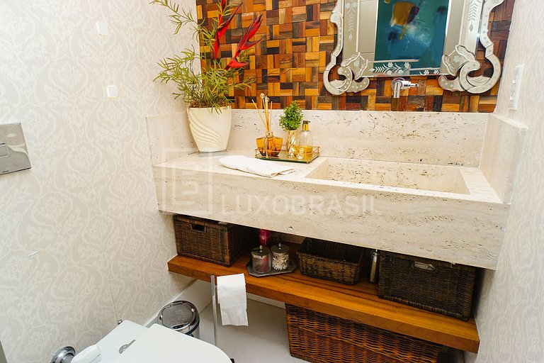 LB - RJ855 Penthouse de 4 Suites, 360 m² – Alquiler a Largo