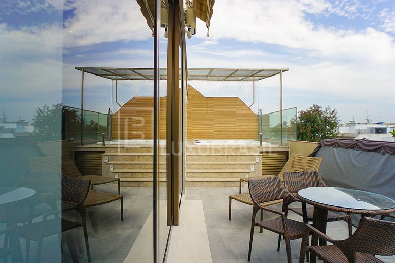 LB - RJ855 4-Suite Penthouse, 360 m² – For Sale for R$ 4,500