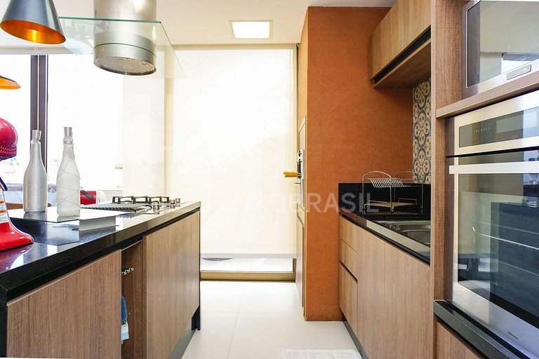 LB - RJ855 4-Suite Penthouse, 360 m² – For Sale for R$ 4,500