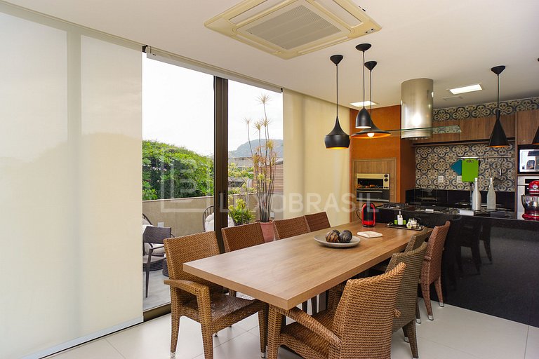 LB - RJ855 4-Suite Penthouse, 360 m² – For Sale for R$ 4,500