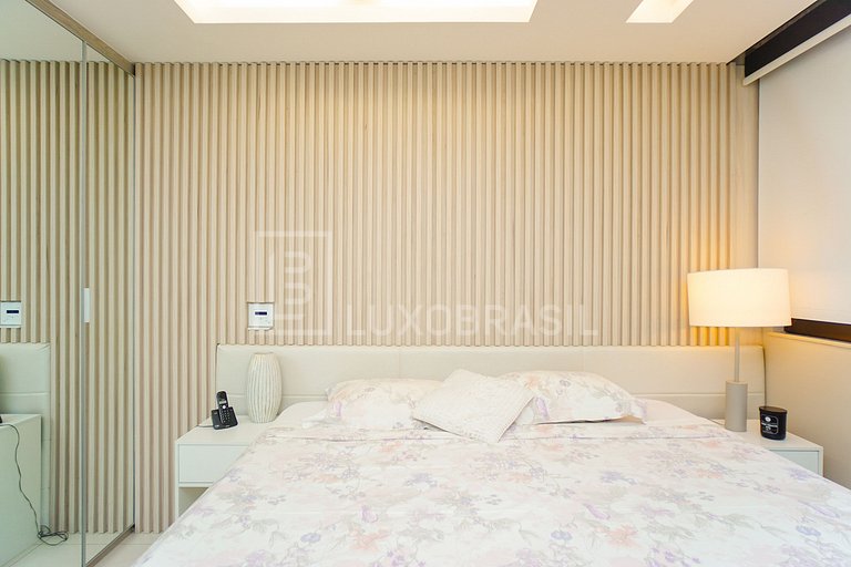 LB - RJ855 4-Suite Penthouse, 360 m² – For Sale for R$ 4,500
