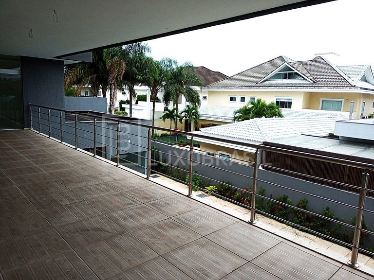 LB - RJ959 Mansão em estilo contemporâneo, com 928m² de área