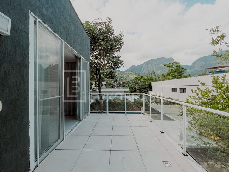 LB - RJ950 Magnífica Casa em Estilo Neo Contemporãneo em Con