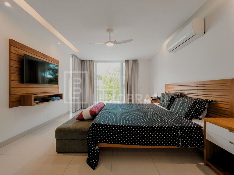 LB - RJ950 Magnífica Casa em Estilo Neo Contemporãneo em Con