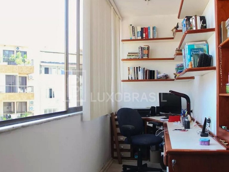 LB - RJ983 Apartamento com 4 quartos à venda, 197 m² por R$