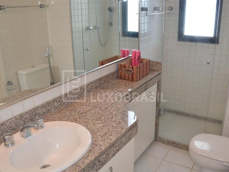 LB - RJ517 Apartamento com 3 quartos, 132 m², à venda por R$