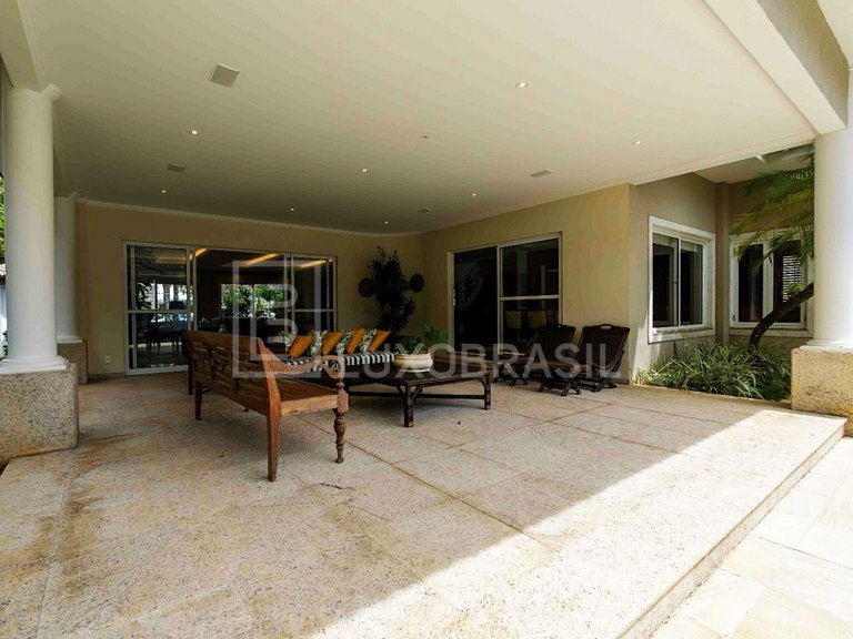 LB - RJ956 Mansão Triplex com 04 suítes à venda, 850 m² por