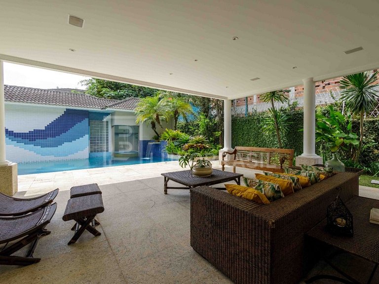 LB - RJ956 Mansão Triplex com 04 suítes à venda, 850 m² por