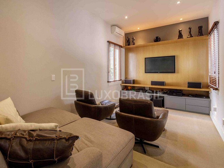 LB - RJ956 Mansão Triplex com 04 suítes à venda, 850 m² por