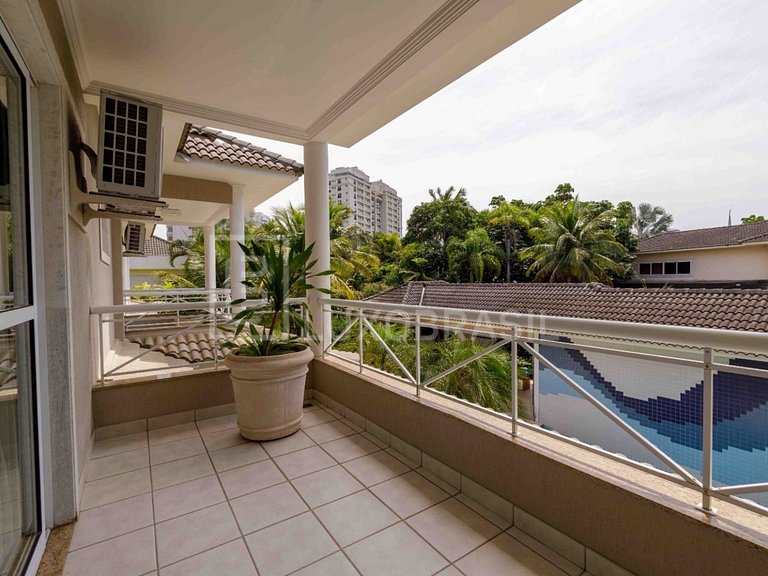 LB - RJ956 Mansão Triplex com 04 suítes à venda, 850 m² por