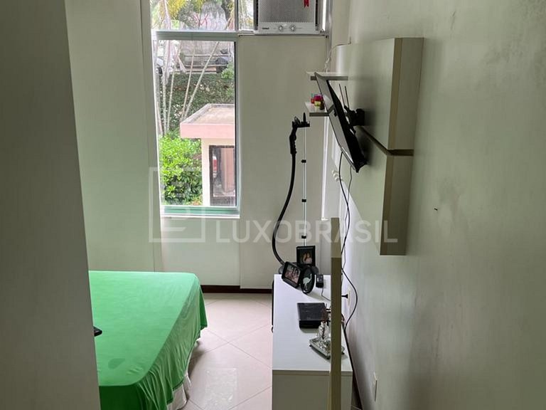 LB - RJ888 Studio mobiliado na Barra da Tijuca – R$4.800/mês