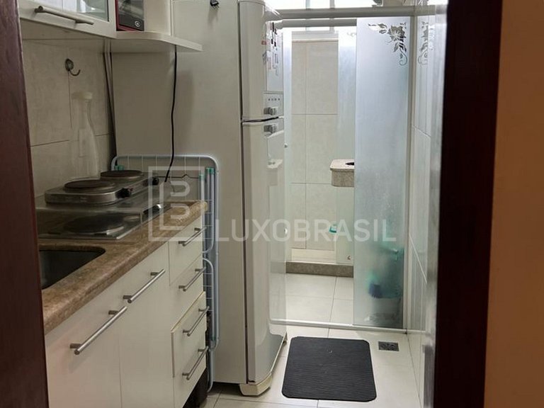 LB - RJ888 Studio mobiliado na Barra da Tijuca – R$4.800/mês