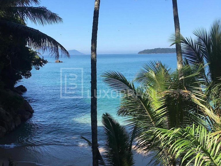 LB - AR807 Terreno à venda, 9800 m² por R$ 7.700.000 - Praia