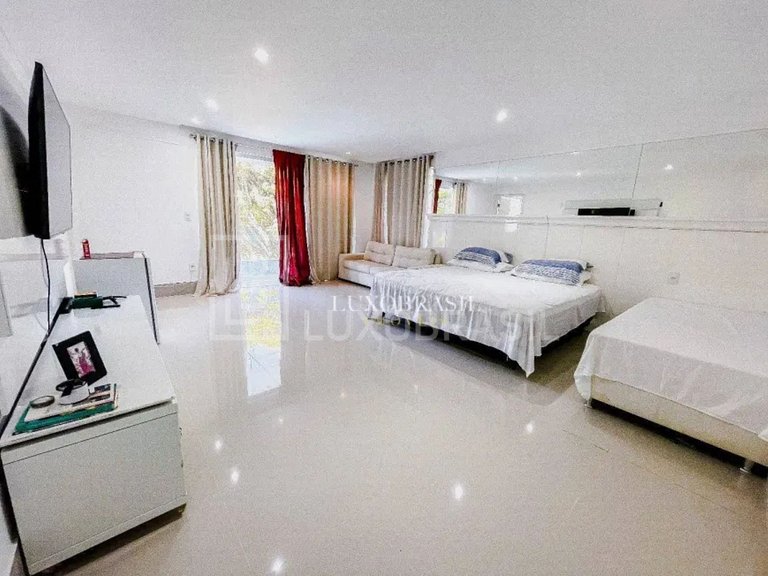 LB - TER801 Casa com 04 suítes à venda, 550 m² por R$ 5.000.