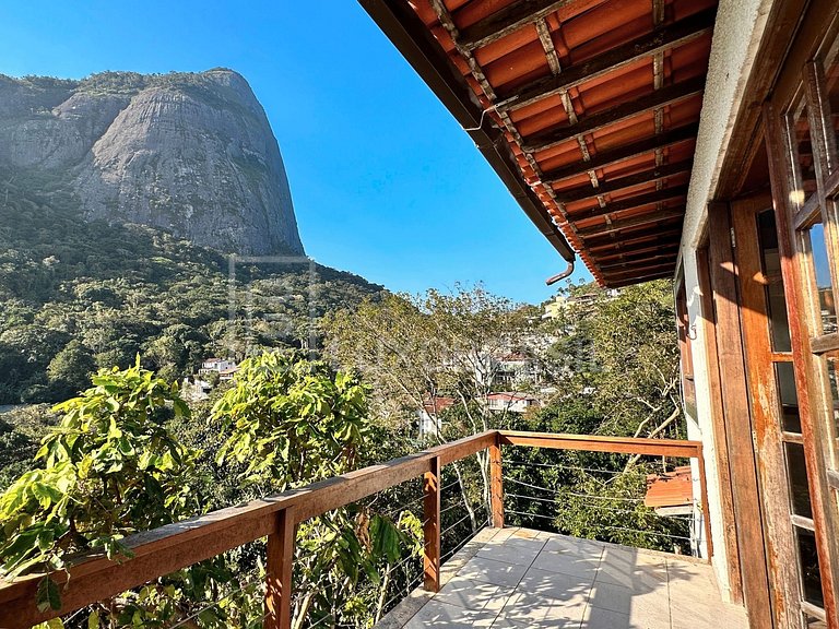 LB - RJ923 Casa com 04 quartos à venda, 450 m² por R$ 3.500.