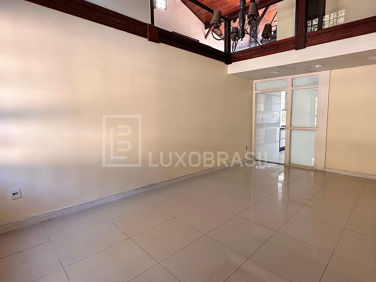 LB - RJ923 Casa com 04 quartos aluguel fixo, 450 m² por R$ 9