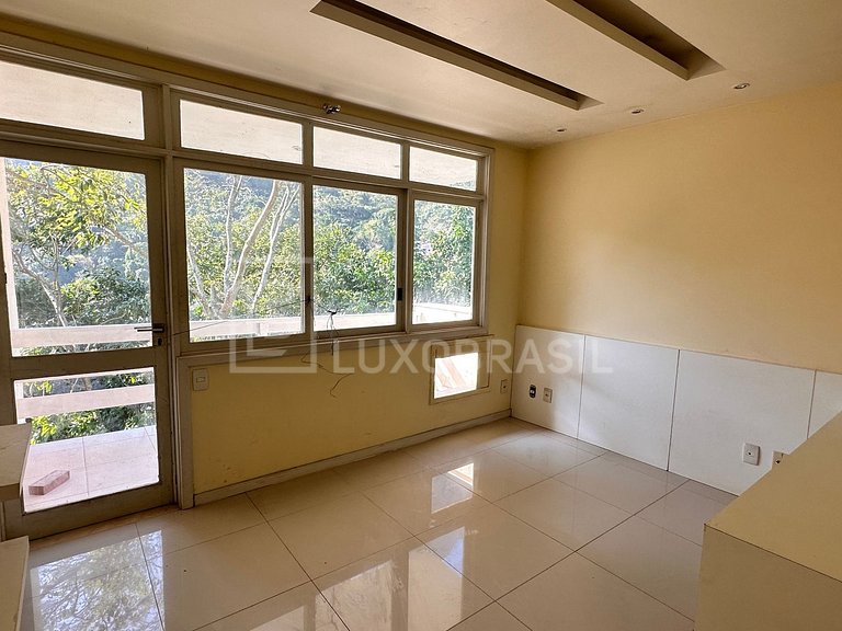 LB - RJ923 Casa com 04 quartos à venda, 450 m² por R$ 3.100.