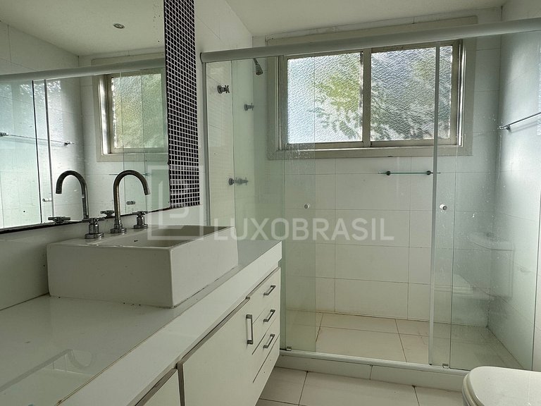 LB - RJ923 Casa com 04 quartos à venda, 450 m² por R$ 3.500.