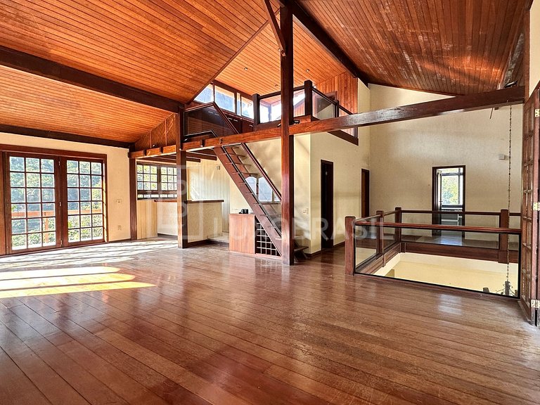 LB - RJ923 Casa com 04 quartos à venda, 450 m² por R$ 3.100.