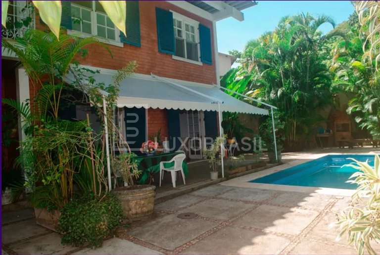 LB - RJ891 Casa 04 Quartos 630 m2 à venda - R$ 3.980.000,00