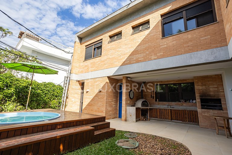 LB - RJ63 Casa Vivendas da Barra 03 suites alquiler por temp