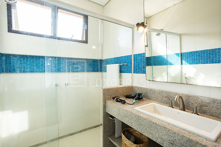 LB - RJ63 Casa Vivendas da Barra 03 suites alquiler por temp